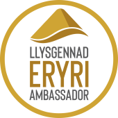 Teresa Hughes celebrates Gold Level achievement in the Eryri Tourism Ambassador Programme